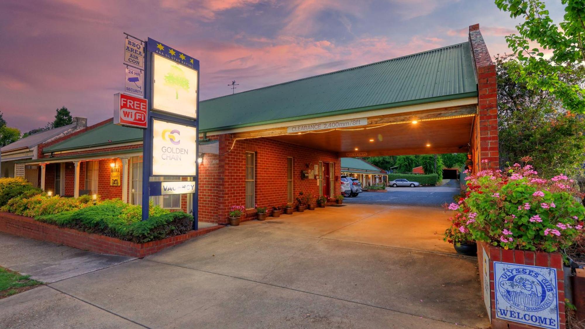 Elms Motor Inn Tumut Esterno foto